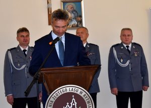 Obchody 100- lecia Powstania Policji Państwowej u staszowskich mundurowych