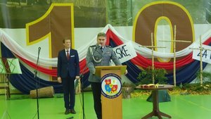 Ślubowanie pierwszych klas oraz obchody Święta Niepodległości w staszowskim liceum