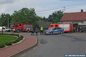 Policjanci zabezpieczali niebezpieczne znalezisko