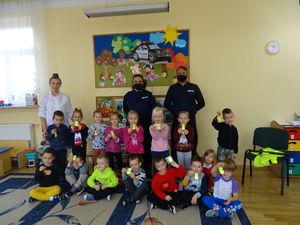 Niezapomniany dzień przedszkolaków z połanieckimi policjantami