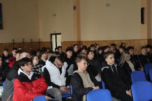 Debata z policjantami