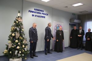 Przedświąteczne spotkanie staszowskich policjantów