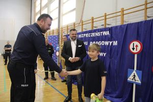 ,,Bezpieczeństwo w ruchu drogowym”- turniej klas podstawowych na szczeblu powiatowym cz. II