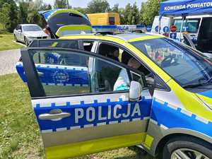 Policjanci promowali bezpieczne zachowania