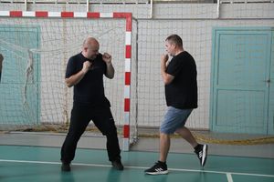 Policjanci szkolili ratowników medycznych