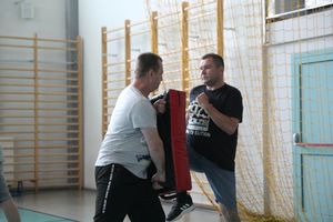 Policjanci szkolili ratowników medycznych
