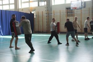 Policjanci szkolili ratowników medycznych