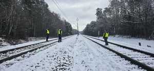 Staszowscy policjanci wzmacniają ochronę terenów kolejowych