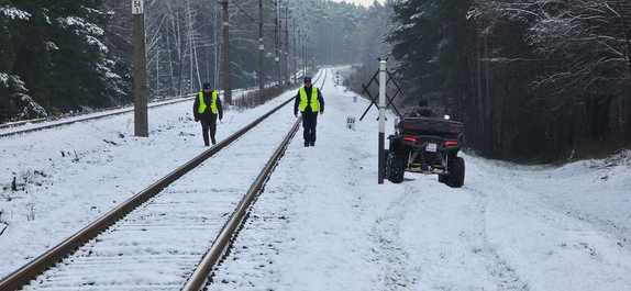 Staszowscy policjanci wzmacniają ochronę terenów kolejowych