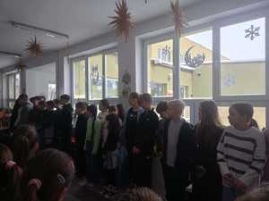 Jak bezpiecznie spędzić ferie? Jakich miejsc unikać?