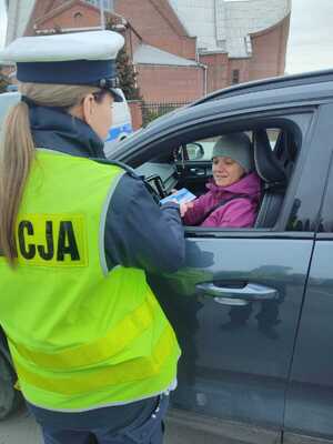 Dzień Świadomości Autyzmu ze staszowskimi policjantami